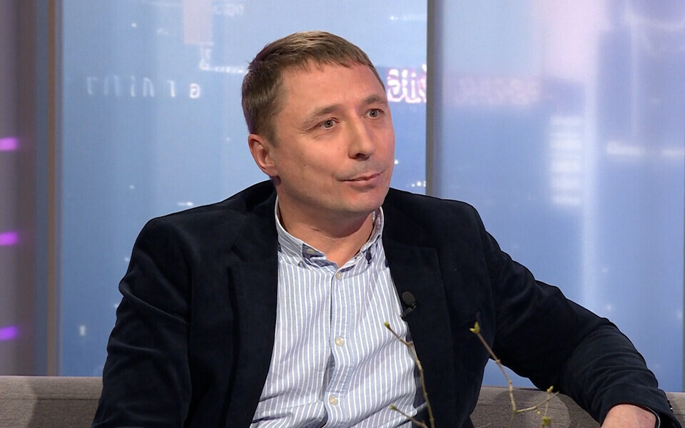 Николай Секачев.