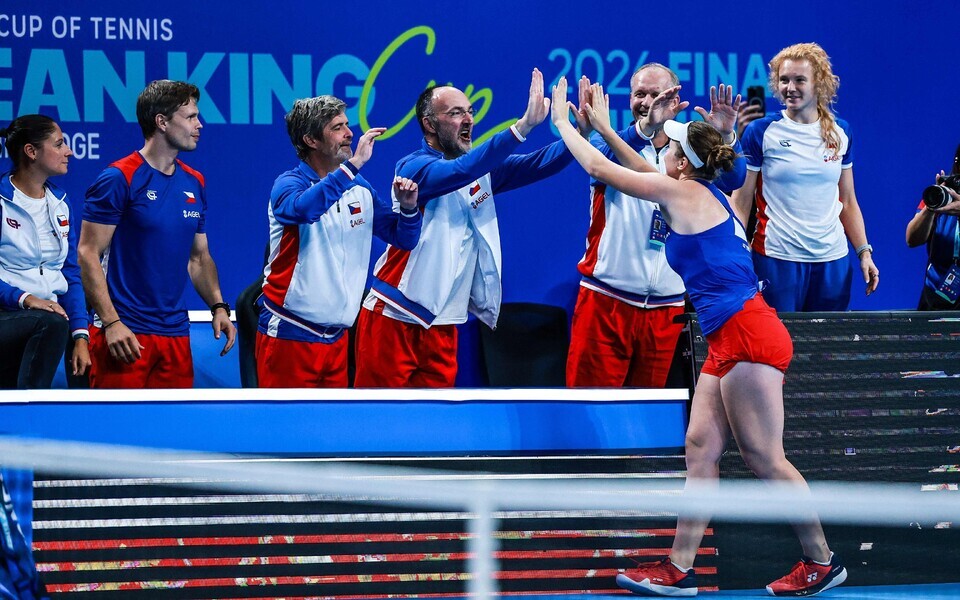 Linda Noskova ja Tšehhi koondis