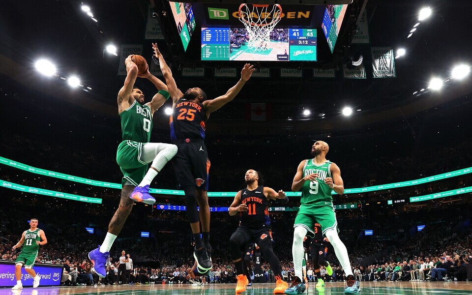 Boston Celtics - New York Knicks, Jayson Tatum viskel