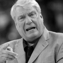 Suri NBA ajaloo teine võidukaim treener Don Nelson