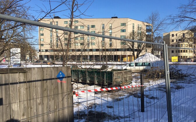В районе Торупилли рядом с Кадриоргом появится 9-этажное здание Kadrioru Plaza.
