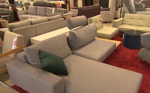 Мебельный магазин. Иллюстративная фотография.