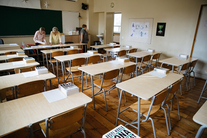 Gallery: Estonian language state test heralds start of exam period