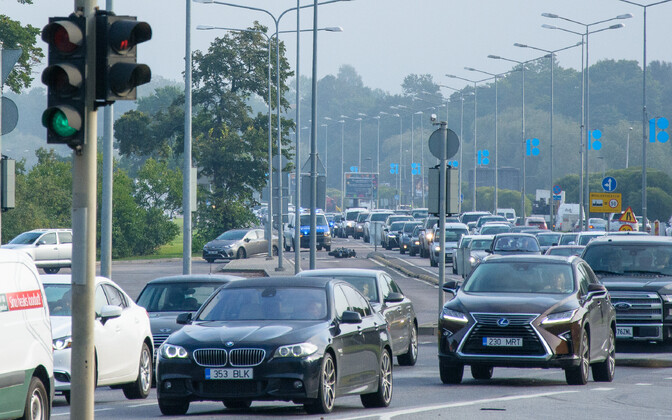 Quarter of drivers would qualify for driving penalty points - Vimarsana News