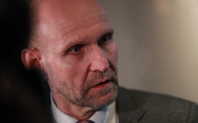 Government to put finishing touches on pension reform bill Monday
