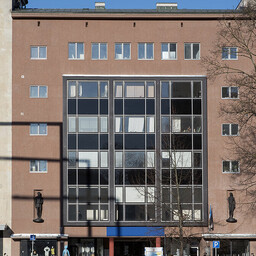 Politsei pidas kinni kunstnike liidu rahavarguse kaks kahtlusalust