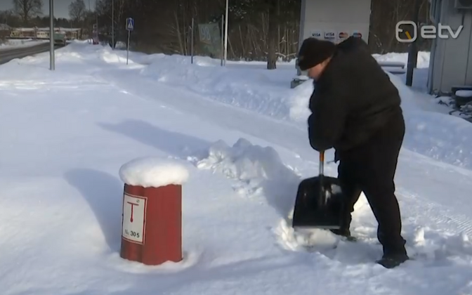 Fire service issues plea to keep fire hydrants clear of snow - Vimarsana News