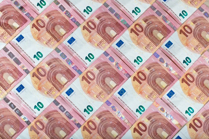 Civil servant salaries increased more than average in 2020 - Vimarsana News