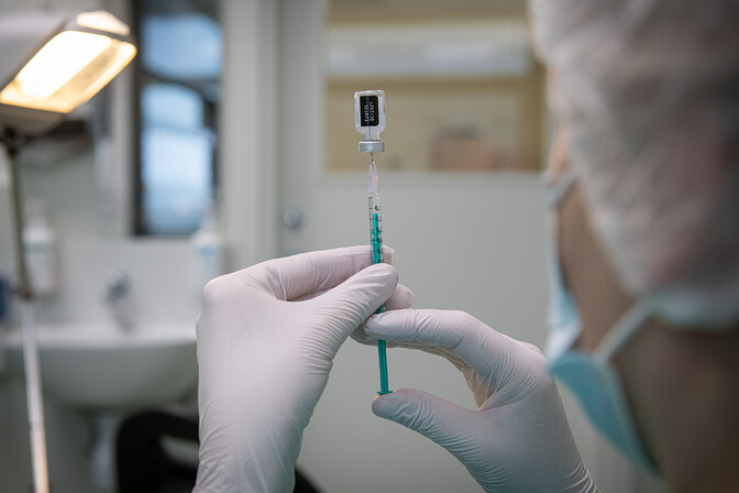 Health Board: 408 hospitalized patients, 821 cases, three deaths