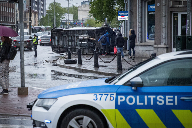 Kindlustajad: poolaasta liiklusõnnetuste arv kasvas veerandi võrra - Vimarsana News