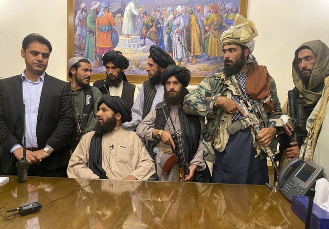Taliban kuulutas Kabuli presidendipaleest võitu Afganistani valitsuse üle - Vimarsana News