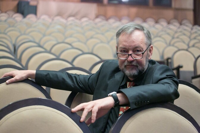Narvas etendub Neeme Kuninga lavastuses Puccini "La Bohème" - Vimarsana News