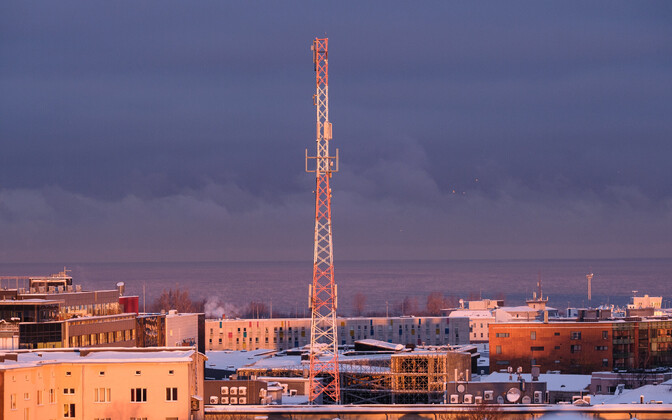 Network operators happy about decision to auction 5G frequencies - Vimarsana News