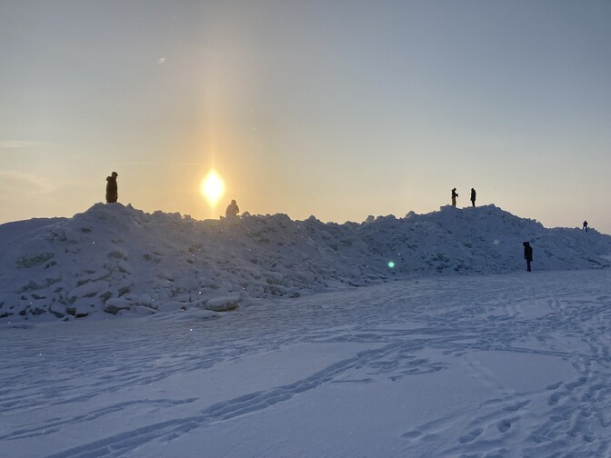 Gallery: Unusual 'ice wall' appears on Peipsi järv shoreline - Vimarsana News