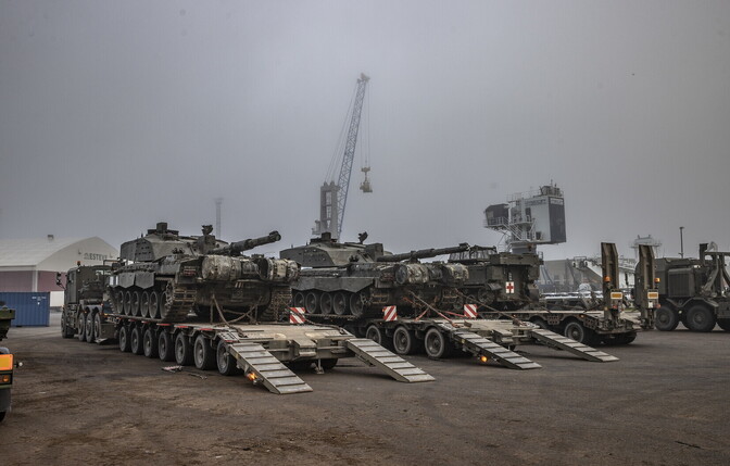 British armed forces radio daily broadcast covering Estonia deployment - Vimarsana News