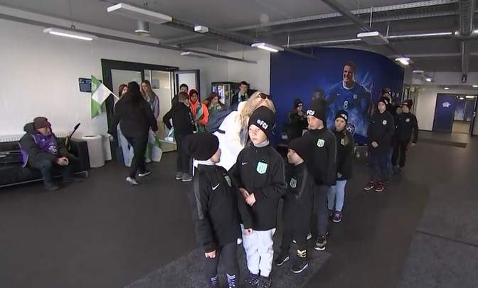 Ukrainian refugee children accompany Flora, Levadia on to field - Vimarsana News