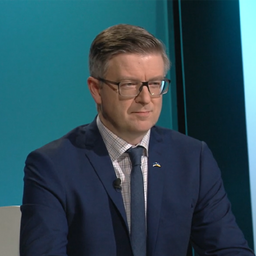 Kell 21.40 "Esimeses stuudios" kaitseministeeriumi kantsler Kuusk