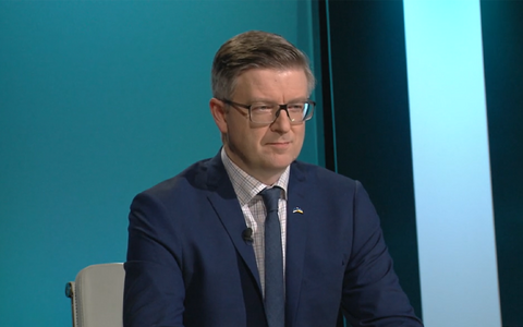 Esimene stuudio: Kaimo Kuusk