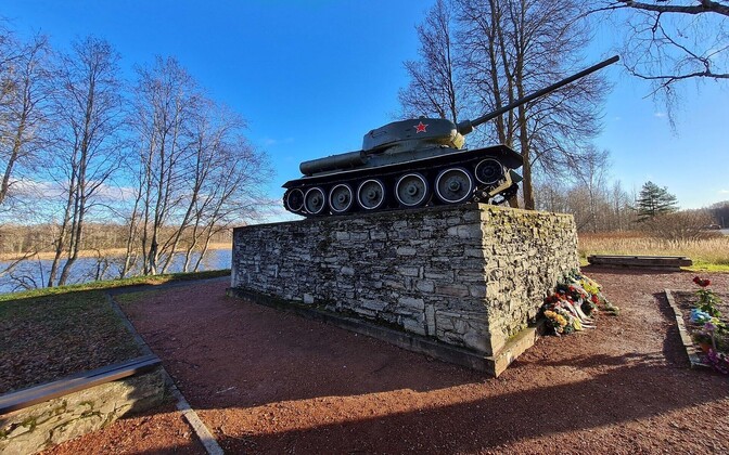 Narva mayor: Better to leave Soviet-era tank in place than risk protests - Vimarsana News