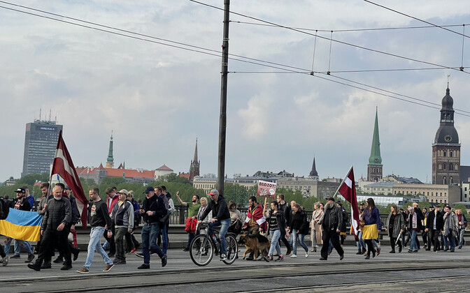 LSM: Riga anti-Soviet monument march attracts 5,000 protesters - Vimarsana News