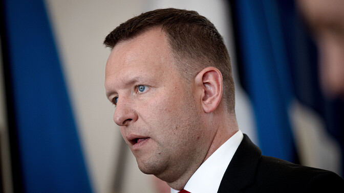 Interior minister: Estonia alone cannot stop Russian tourists coming here