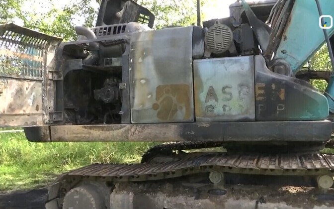 Police investigating burning of excavator at Auvere Power Plant - Vimarsana News