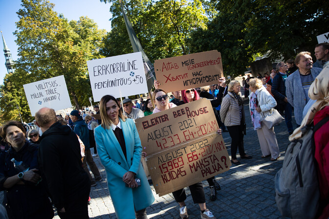 Gallery: Center Party holds energy prices protest meeting on Toompea - Vimarsana News