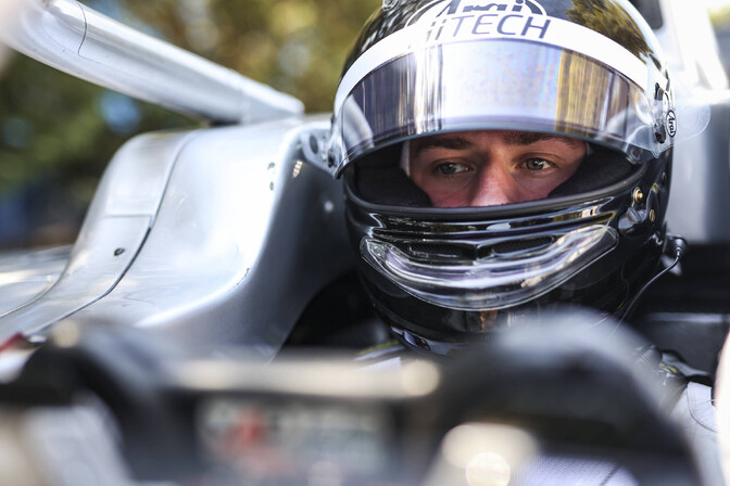 Jüri Vips tests with David Letterman-owned Indycars team - Vimarsana News