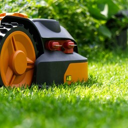 Laiem valik ja madalam hind kasvatavad robotniidukite müüki