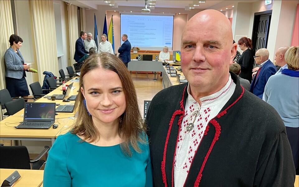 Вирве Линдер и Хендрик Агур.