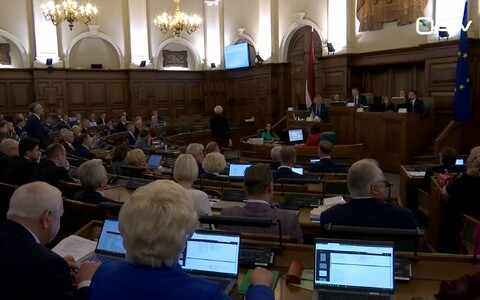 L&auml;ti parlament.