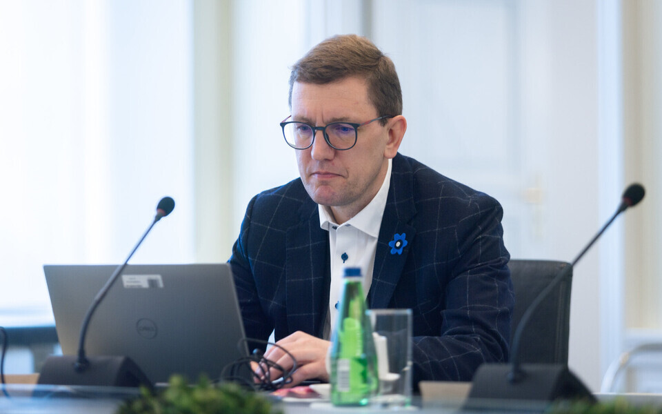 Кристен Михал.