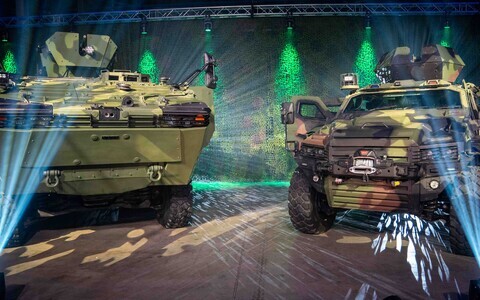 Бронетранспортеры NMS с колесной формулой 4х4 производства Nurol Makina и бронетранспортеры Arma с колесной формулой 6х6 производства Otokar.