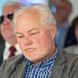 Maruste soovitab kohustusliku riigikaitse teenistuse laiendamist naistele