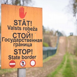 Läti piirivalve pidas kinni viis migrantide smugeldamises kahtlustatavat