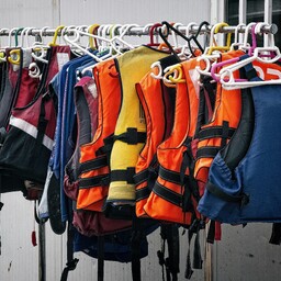 Merehätta sattunud laste päästja: SUP-lauaga mängivad lapsed peaksid vesti kandma