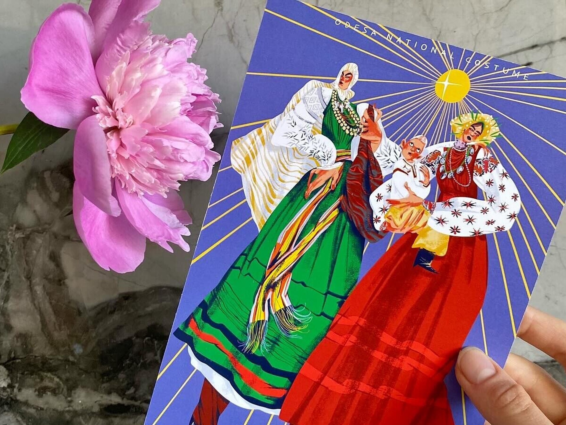 アート・デザイン・音楽 The Slovak national dress through the