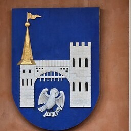 Saaremaa vald plaanib vähendada ametnike arvu ligi 10 protsenti