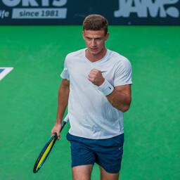 Glinka ja ta paariline pidid ATP turniiri finaalis vastaste nappi paremust tunnistama