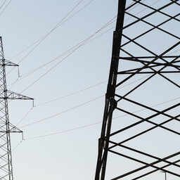 Eestlaste edu sagedusturul käristas suureks elektrihinna vahe Läti-Leeduga