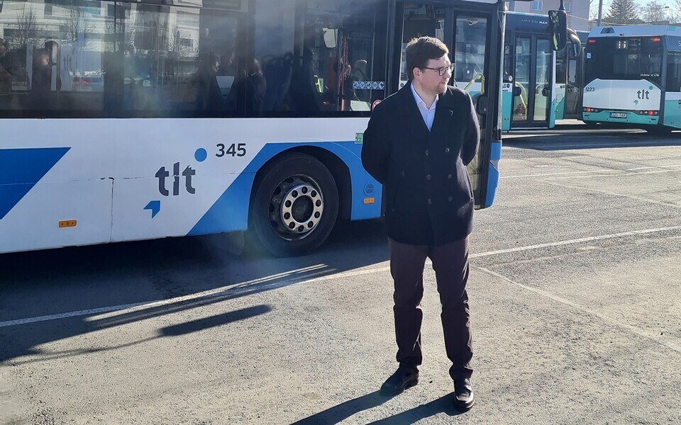 Андрей Новиков.