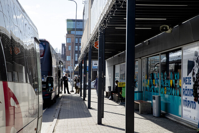Tartu drops plan to subsidize new early Riga bus