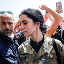 Pussy Rioti juht Nadja Tolokonnikova: Veneetsia biennaali korradajad on korrumpeerunud