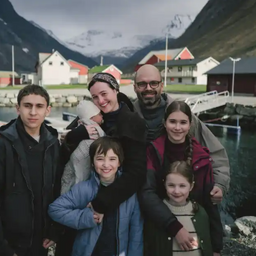 Cristian Mungiu võitis oma teise Kuldse Palmioksa filmiga "Fjord"