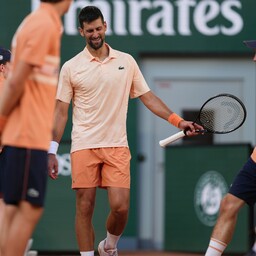 Djokovic jõudis Prantsusmaa lahtistel kolmandasse ringi