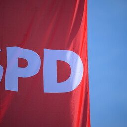 Küsitlus: Saksa SPD toetus kukkus rekordmadalale