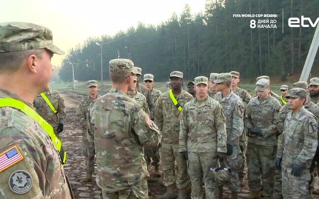 Американские военные.