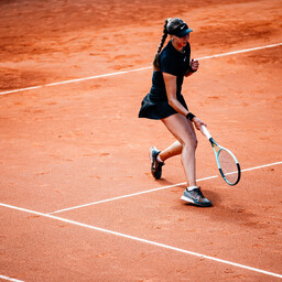 Eesti tennisistidest jäi Hämeenlinnas konkurentsi vaid Maileen Nuudi
