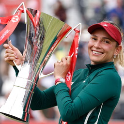 Õnneliku kaotajana põhiturniirile pääsenud Vekic võidutses Londonis