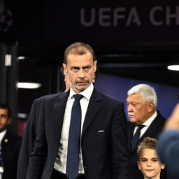 13 MM-il osalevat riiki moodustasid UEFA presidendi sõnavõtu peale ühisrinde